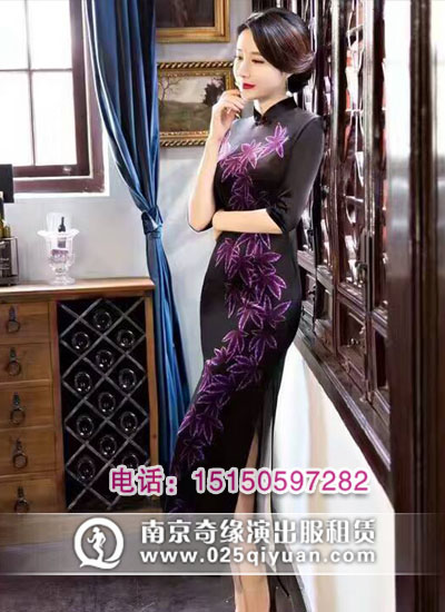 紫色高雅南京旗袍出租,江宁服装租赁
