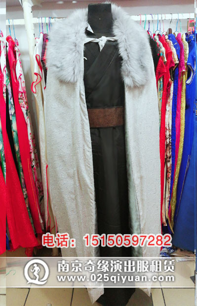 古代披风汉服代表着中华民族优雅、博大的气质